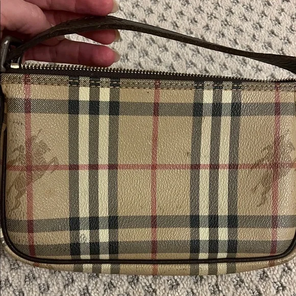Burberry Plaid Shoulder Bag - Picture 2 of 13